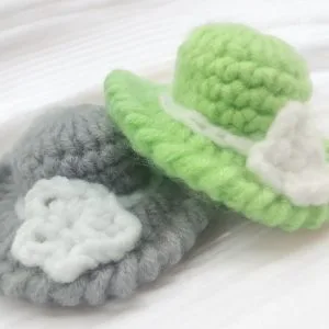 Woolen Hat Keychain (Pack of 1)